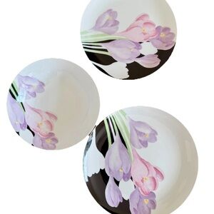 Mikasa Vogue Purple Crocus Pastels Chop, Dinner Plates & Vegetable Bowl